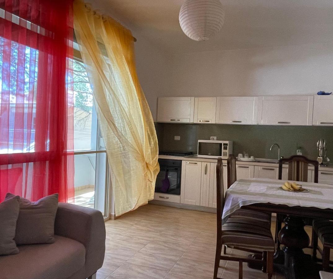 Vacation Home Dibra Velipoja Kültér fotó