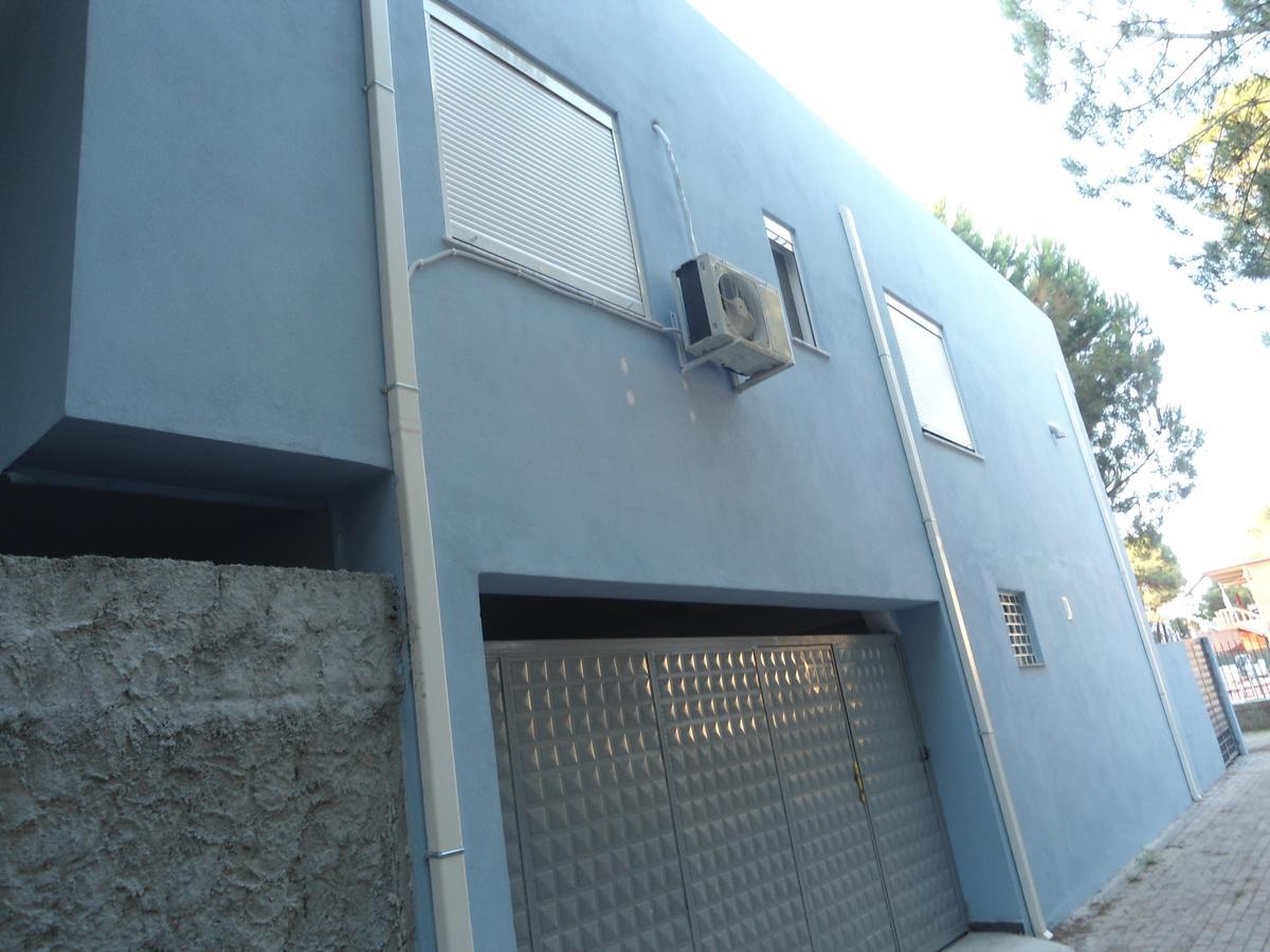 Vacation Home Dibra Velipoja Kültér fotó
